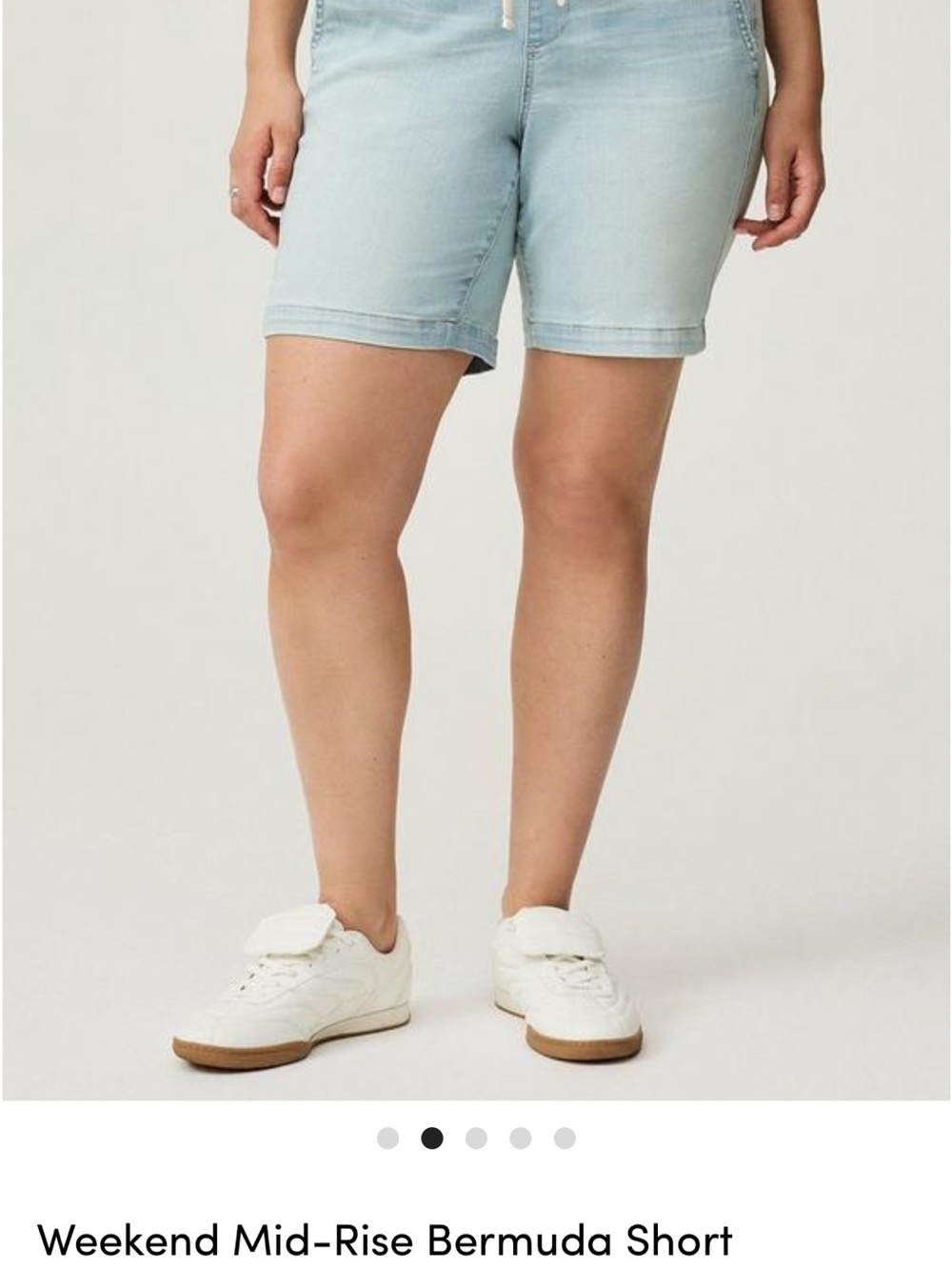 #T219 - NWT - torrid Light Wash Denim Bermuda Shorts
